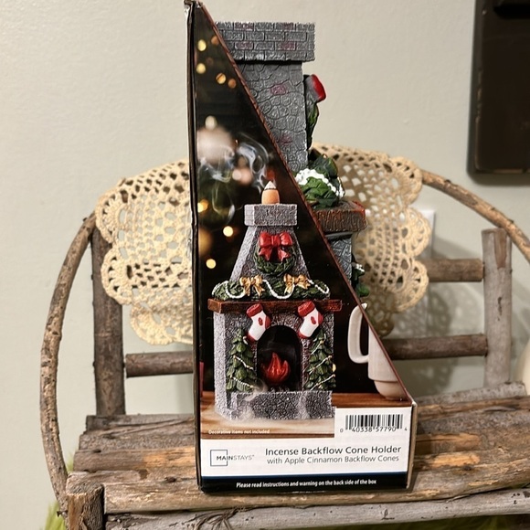 Holiday Fireplace Incense Backflow Holder with Apple Cinnamon Backflow Cones - Picture 5 of 9